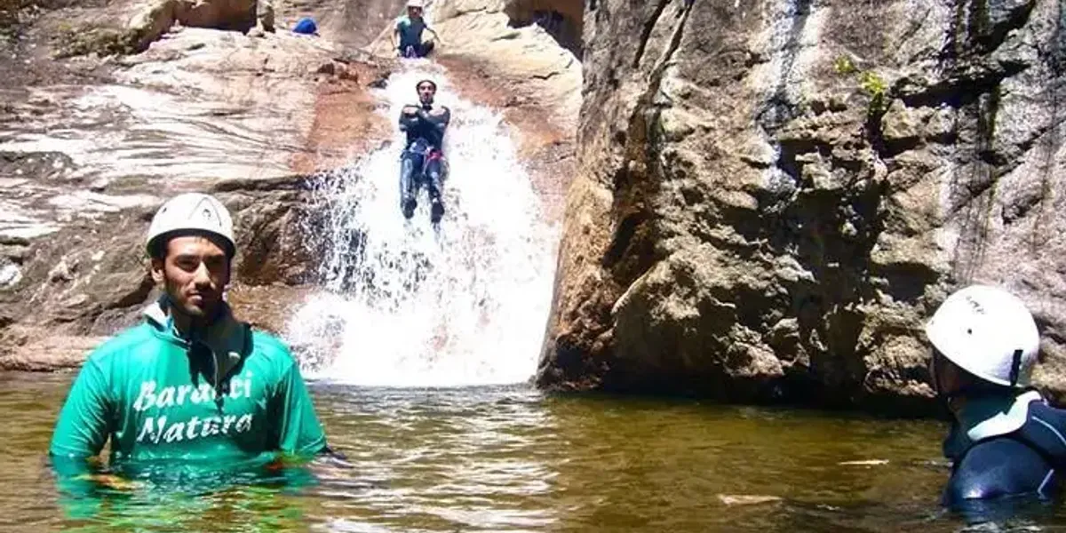 Canyon Baracci | Via Ferrata / Tyroliennes | Parc Aventure