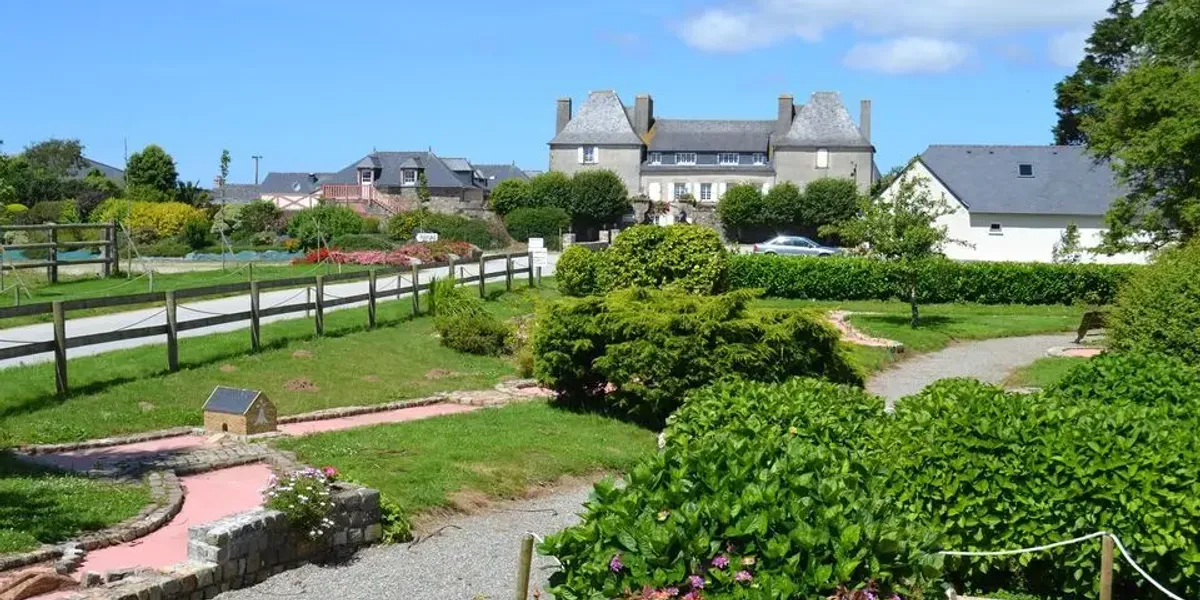 Manoir De Trouzilit