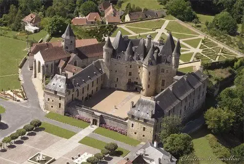Château de Jumilhac and gardens